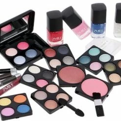 Coupon 🤩 ZMILE Cosmetics VEGAN Make Up Set 51 Delig, Make-up Koffer Makeup, 100% Vegan Cosmetica ❤️ -La Roche Shop 550x294