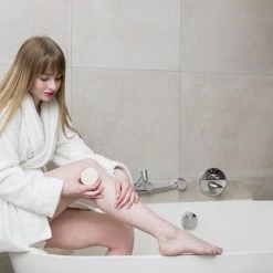 Aanbiedingen π HappySoaps Body Lotion Bar - Exotic Ylang Ylang - Verleidend Bloemige Geur, Verzogend & Hydraterend - 100% Plasticvrij, Vegan & Natuurlijk - 65gr π 15 Aanbiedingen π HappySoaps Body Lotion Bar - Exotic Ylang Ylang - Verleidend Bloemige Geur, Verzogend & Hydraterend - 100% Plasticvrij, Vegan & Natuurlijk - 65gr π -La Roche Shop 550x366 1