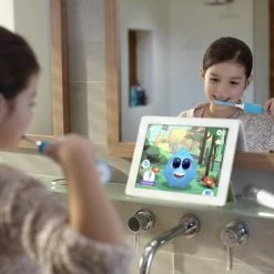 Top 10 😉 Philips Sonicare For Kids HX6321/03 - Elektrische Tandenborstel - Blauw 🛒 -La Roche Shop 550x366 15