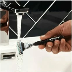 Promo π GILLETTE MACH3 SCHEERMESJES - 16 STUKS β 5 Promo π GILLETTE MACH3 SCHEERMESJES - 16 STUKS β -La Roche Shop 550x549 10