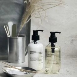 Aanbiedingen π€© Meraki Cadeaubox Tangled Woods - Set Van Handzeep En Handlotion π 10 Aanbiedingen π€© Meraki Cadeaubox Tangled Woods - Set Van Handzeep En Handlotion π -La Roche Shop 550x550 101