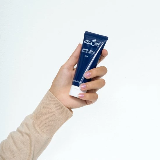 Uitgang π Herome Handcreme - Daily Protection SPF 8 - Voor De Dagelijkse Verzorging, Beschermend En Trekt Snel In - 75ml. β€οΈ 10 Uitgang π Herome Handcreme - Daily Protection SPF 8 - Voor De Dagelijkse Verzorging, Beschermend En Trekt Snel In - 75ml. β€οΈ - Afbeelding 8