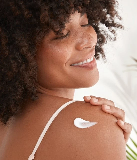 Groothandel π NIVEA Q10 Plus Argan Oil Body Lotion - 400ML π 6 Groothandel π NIVEA Q10 Plus Argan Oil Body Lotion - 400ML π - Afbeelding 4