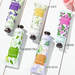 Aanbiedingen π₯ Merkloos 10 Handcreme - Handcreme Set - Hand Creme - Tegen Droge Handen π 24 Aanbiedingen π₯ Merkloos 10 Handcreme - Handcreme Set - Hand Creme - Tegen Droge Handen π -La Roche Shop 550x696 2