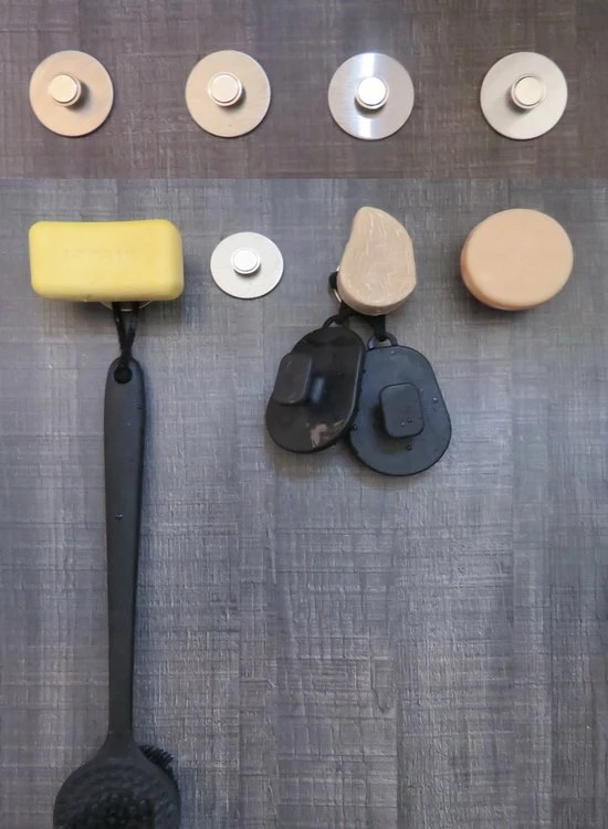 Kopen π₯° Bobbels & Putten - Zeephouder Magneet - Magnetische Zeephouder - Zeephouder Douche - Zeepbakje Hangend - Handdoekhaakje - Zelfklevend - Zeep Magneet - Zeephouder Douche - RVS - Zonder Boren - Scheerzeep π₯ 13 Kopen π₯° Bobbels & Putten - Zeephouder Magneet - Magnetische Zeephouder - Zeephouder Douche - Zeepbakje Hangend - Handdoekhaakje - Zelfklevend - Zeep Magneet - Zeephouder Douche - RVS - Zonder Boren - Scheerzeep π₯ - Afbeelding 11